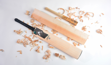 The Craftsmanship behind Handmade Cricket Bats: A Look at English Willow